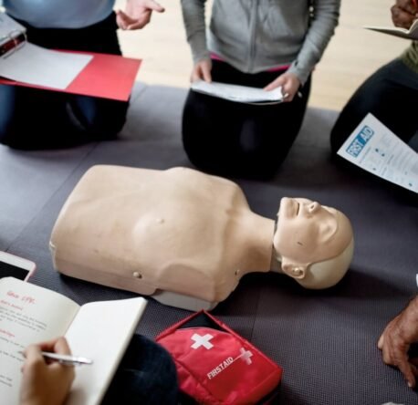 İşletmelerde Olağan Dışı Durumlarda Kurtarma Acil Yardım Beceri Eğitimi ve Sertifikası