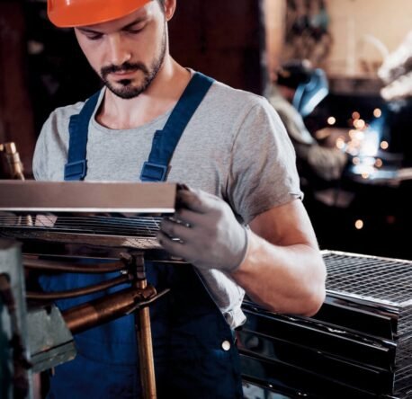 Metal Levha İşlemeciliği Eğitimi ve Sertifikası