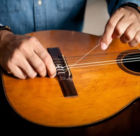 Yaylı Enstürüman Yapımı Eğitimi ve Sertifikası